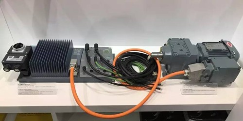 小元件大世界 談如何選擇適合自己的工業(yè)連接器？